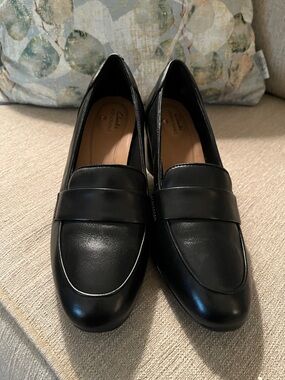 CLARKS Unstructured BLACK UN COSMO WAY! NEW!!